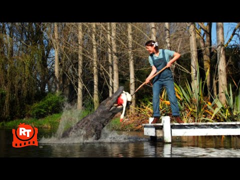 Pearl (2022) - Mia Goth Feeds an Alligator Scene | Movieclips