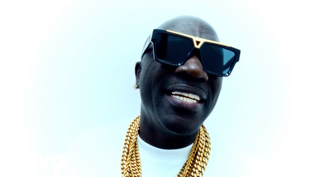 Akon ft. SIMIEN — Never Really Mattered