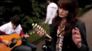 Florence + The Machine - My boy builds coffins live