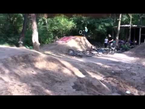 rodgau jügesheim bergi sprung über ausen