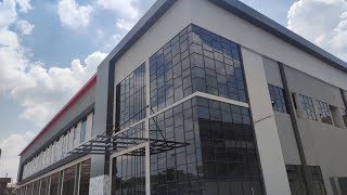 Desain Pabrik Modern