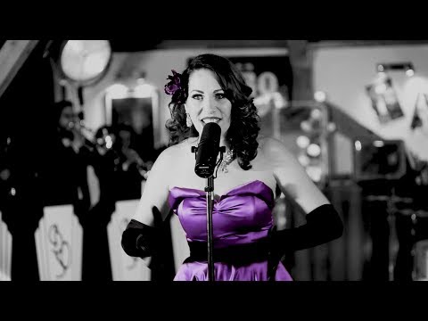 MAMZ'ELLE BEE SWING ORCHESTRA - RUNNING WILD ( Some Like it Hot )
