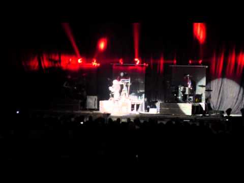 Combichrist - Get Your Body Beat - live at MSG in NYC 12/11/10