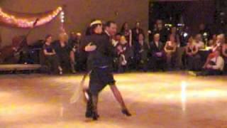 Luis Castro and Claudia Mendoza at Nora's Tangoweek 2002