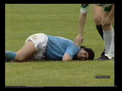 Maradona vs SV Werder Bremen in Europa Cup 1989-90 (Home)