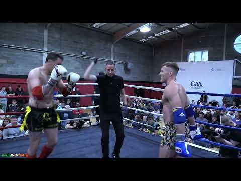 Darragh Barry vs Tom Keogh - Scrapyard Muay Thai