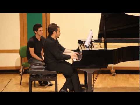 Qui vive W. Ganz 4 hands, 4 manos, 4 mains