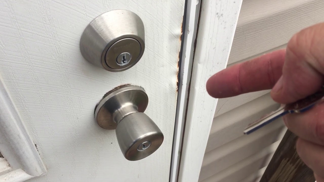 Do Not Buy Gatehouse Doorknobs