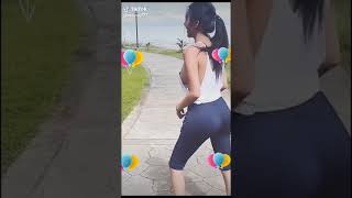 TIKTOK見えてしまう ポロリ