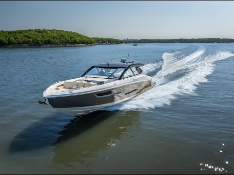 2025 Cruisers Yachts 50 GLS Video