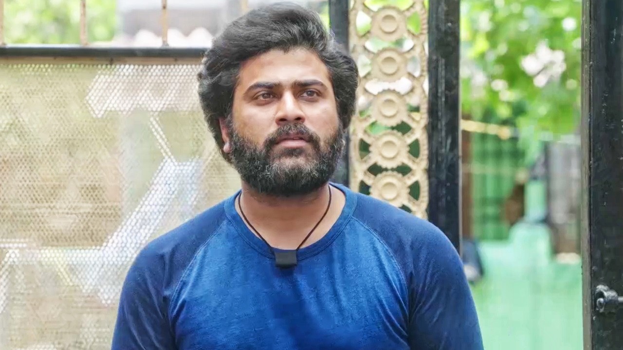 स्कूल को देखकर Sharwanand की पुरानी यादें ताज़ा हो गयी | Jaanu फि?