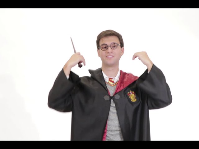 Vídeo relacionado con Funidelia Disfraz Oficial de Hagrid - Harry Potter para hombre, Incluye pantalón, chaqueta con camiseta y cinturón incorporado, cubrepiés - Traje para adultos para Carnaval y Halloween - Talla L-XL