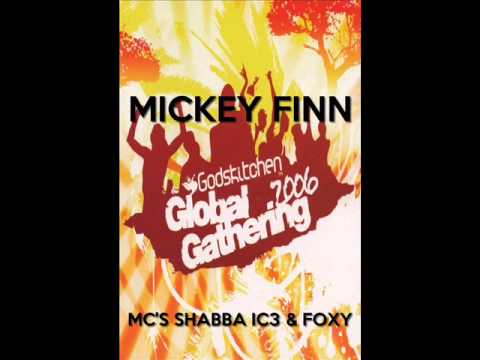 Dj Mickey Finn Mc's Shabba Ic3 & Foxy @ Global Gathering 2006