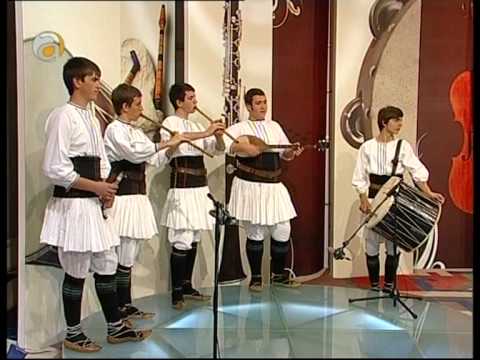 Zoran Dzorlev - Vladimir Janevski: Dve pilinja tanko pejat