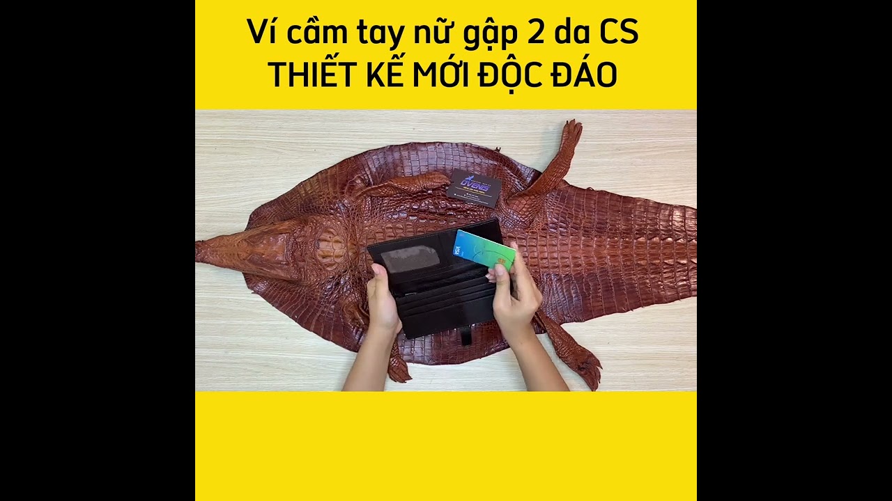 Ví nữ gấp 2. Da cá sấu trơn Màu trắng bạch tạng!