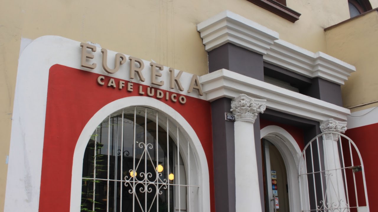 Eureka Café Lúdico | El primer café con más de 100 juegos de mesa