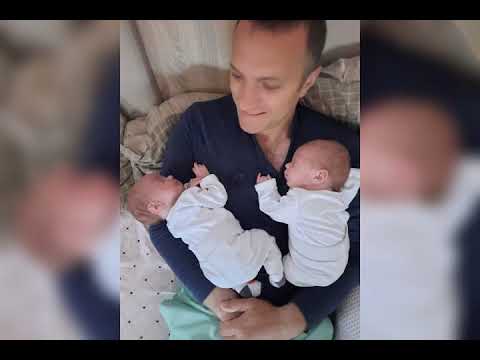 DAVID și Matei   4  luni