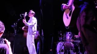Weezer &quot;King of the World&quot; acoustic at Rough Trade Brooklyn 4/1/16