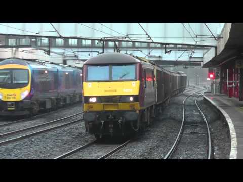 90035 6s02 Warrington RMT - Shieldmuir, Christmas Mail, 23rd December 2014