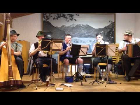 Wössner Tanzlmusi - Heimkehrer-Polka