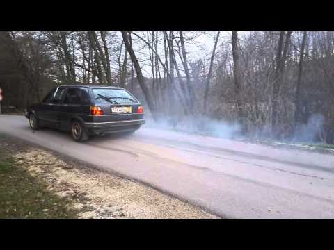 Mein Golf 2 CL bevor ich motorschaden hatte