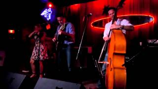 Hot Club of Cowtown - "Chinatown"