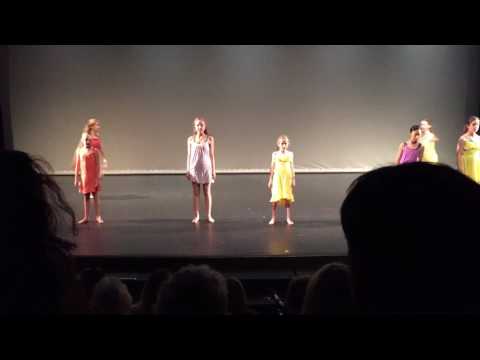 Hwanhee - dance performance