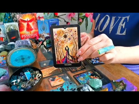 LEO - "OPEN ARMS OF LOVE - NEW LOVE DEVELOPS IN UNEXPECTED WAYS!!!" - SINGLES LOVE READING