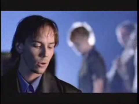 Ariztía - A veces me parece