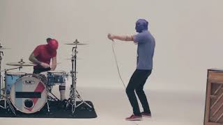 twenty one pilots: Guns For Hands Official Music Video