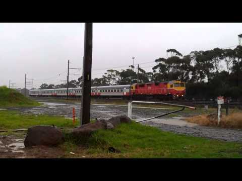 Vline n class melb  25 july 2012 altona