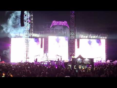 Airbag - Motor Enfermo (Frankenstein) (River Plate Jueves 18 de Diciembre 2025)