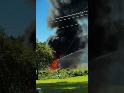 F-16 fighter jet crashes in residential area in Michigan