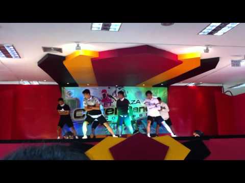 151114 B.2-Seat Cover BTS(방탄소년단) I NEED U @Roi et Plaza