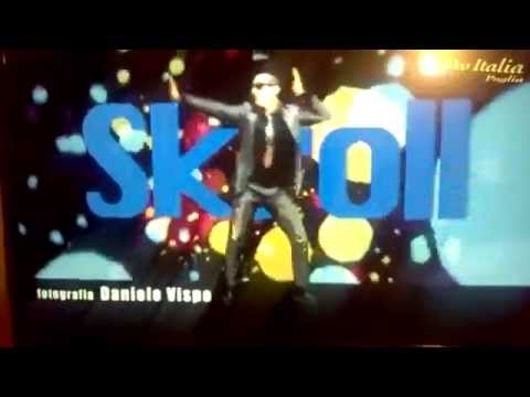 il celebre passo di danza di Lillo Strillo nella sigla TV di Skroll