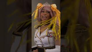 Yeah, she definitely won that 😂 #TheNeighborhood