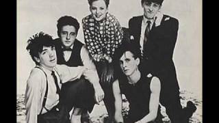 Altered Images - love and kisses