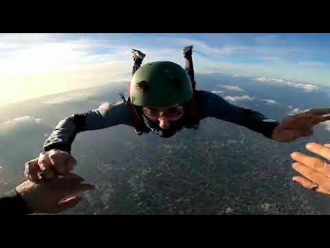 Skydiving Jump - Relative work with Lorenzo Bianchini- 37° jump