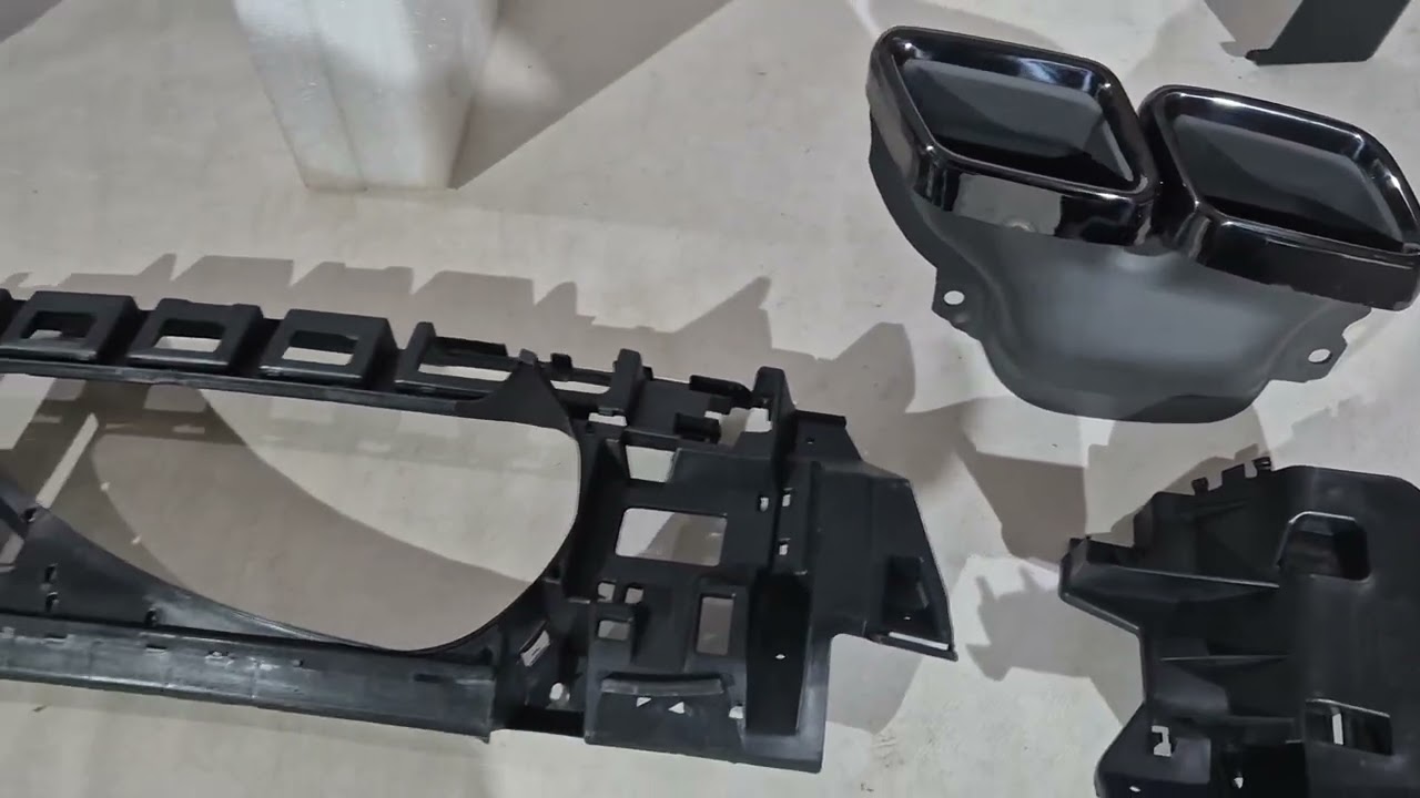 Mercedes E-сlass W213 2016-2023 рр. Задній дифузор з насадками Black (для AMG/AMG-Line, Дизайн E63 2016-2020) Video 1