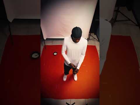 Robot Boiii joins in on the trend🔥  Dlala Robo 🤖