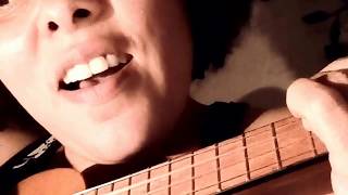 ANDREA MARQUEE - É DOCE MORRER NO MAR