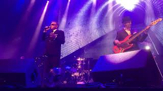 Madness - Yesterday&#39;s men (013 Tilburg 6-12-2016)