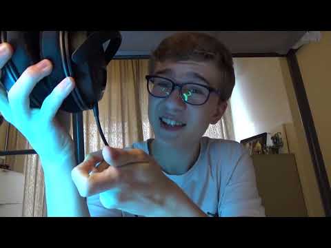 Audio Technica ATH-AVA400 ausinės, Juodos spalvos video