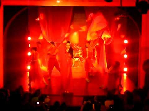 BLUE SPACE - TALESSA TOP & BALLET 05.02.12 - MOVING ON