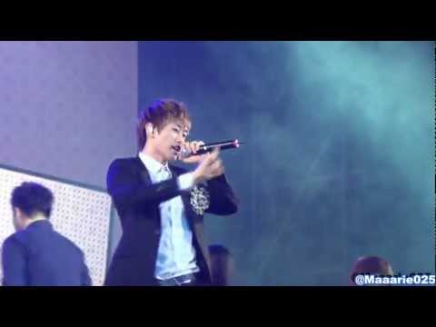 【Fancam】120310 SS4 MACAU Oops! short