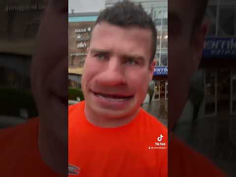 Janusz dostaje premie