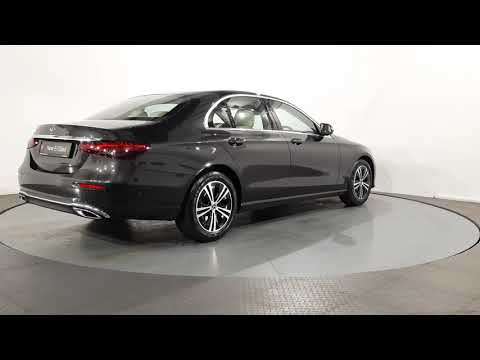 211D106480 - 2021 Mercedes-Benz E-Class E200D AVANTGARDE AT SMARTPHONE WOOD...