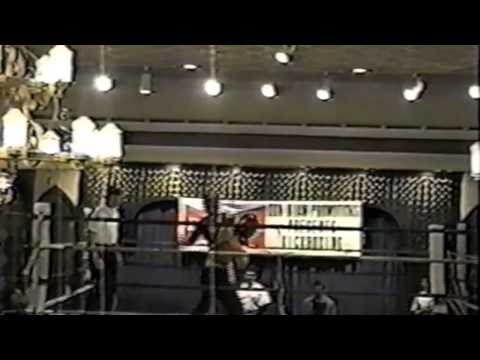 Fast Eddie Pratt Tornado punches and kicks Kickboxing Fights Akron, Ohio