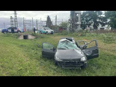 Córdoba: cuatro heridos tras el vuelco de un auto en la ruta 19, a la altura de Monte Cristo