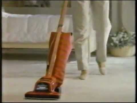 Dirt Devil: BroomVac | :15